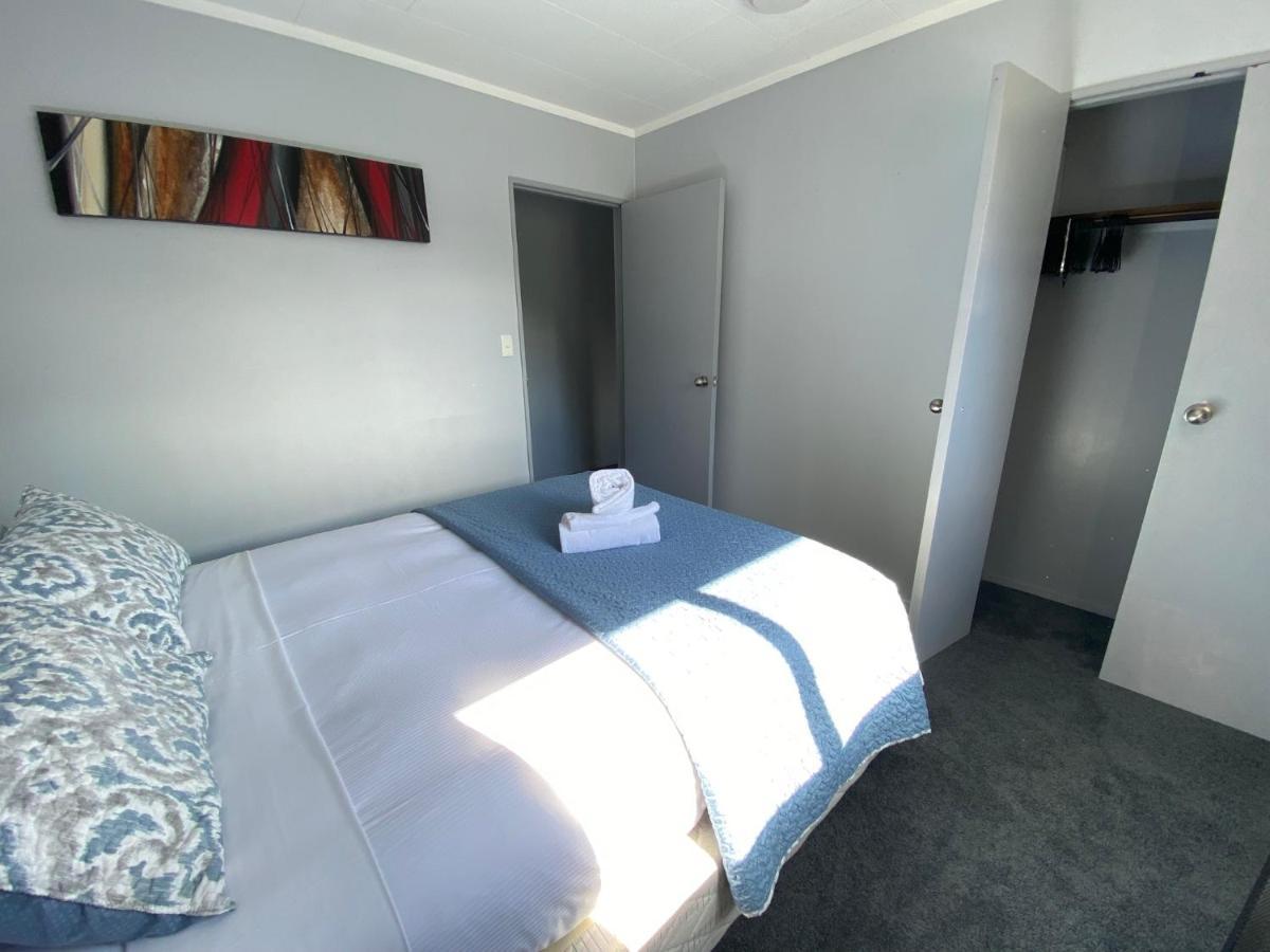 Motuoapa Bay Chalets 투랑가이 외부 사진